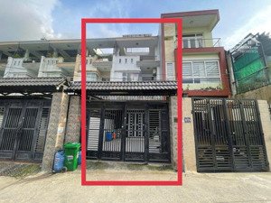 nhà 1 trệt 2 lầu dt: 98m2 nhà hoàn công đầy đủ tại kp đông b, đông hoà, tphcm
giá : 4 tỷ 850 triệ