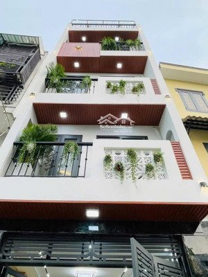 bán nhà riêng sư vạn hạnh,p12,q10 giá3tỷ800/76,8m2 cho thuê 28 triệu/tháng gần vạn hạnh mall