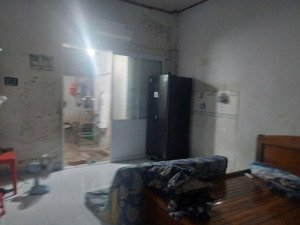 bán nhà cấp 4 vị trí đắc địa tại bình nhâm, thuận an diện tích: 82m ( 4m x 20,5m ) full thổ cư