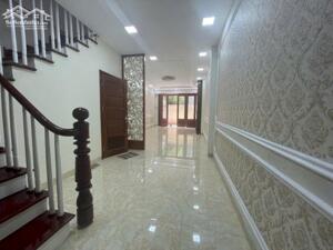 Nhà đẹp 5 tầng, diện tích 45m2 Võng Thị, ngõ rộng thoáng, khu dân trí cao, giá tốt - Mặt tiền: Rộng, thoáng