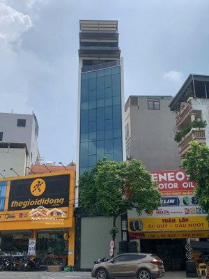 mặt phố đảng cấp - tòa nhà văn phòng 9 tầng thang máy - 4 mặt thoáng- dòng tiền 100tr/tháng