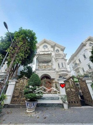 biệt thự sân vườn, cityland garden hills, phan văn trị, 2 mặt tiền trước sau.