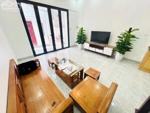 Bán nhà phố Thái Thịnh 35m2, 5 tầng, mặt tiền 3.8m mới long lanh 9.1 tỷ hiếm Đống Đa