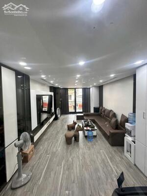 Bán nhà Nguyễn Trãi 59m2 nhà mới đẹp thang máy vị trí đẹp 11.8 tỷ