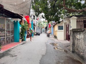 nhỉnh 10 tỷ - bán nhà 48m2 - 5 tầng - sát phố, ôtô - ngõ thông kd - giáp ngoại giao đoàn, xuân la