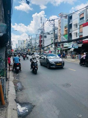 siêu phẩm - khan hiếm góc 2 mt, trung tâm quận 10, dt 7.7x26m, hđt 120tr/tháng