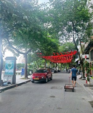 bán apartment, phố trịnh công sơn, view hồ tây, 136m x 8 tầng