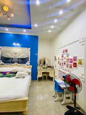 bán khách sạn mặt tiền đường phú thọ hoà - 7 tầng 150m2 - dòng tiền 200tr/th -