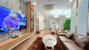 bán căn hộ góc 120m2 3pn tại hc golden 319 hồng tiến. lh: 