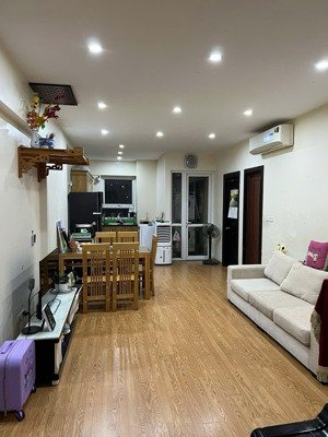 cần bán gấp chung cư tòa a star tower 283 khương trung, thanh xuân. 86m2 2pn. 6,89 tỷ