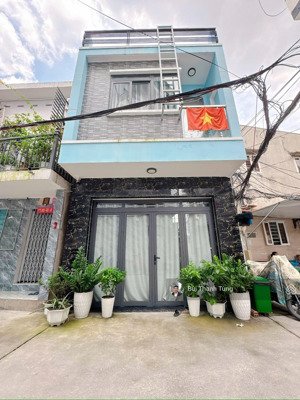 bán nhà hxh huỳnh tấn phát, 2 tầng, 64m2, 4pn , nhỉnh 6 tỷ