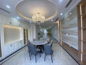 nhà đẹp xuân thuỷ, thang máy, ba gác phi tận cửa, 40m ô tô đỗ, ngõ thông kinh doanh, 44m2*6t 9.3 tỷ