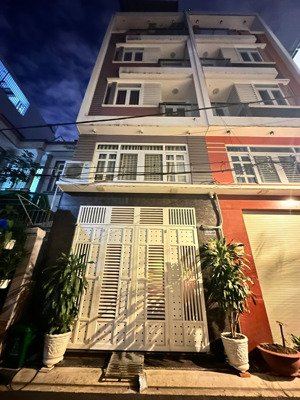 hxh 7 chỗ - thích quảng đức - phú nhuận - 4.5x11m - 5 tầng btct - 11.480 tỷ tl