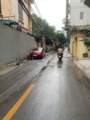 bán nhà mp giáp nhị hoàng mai dt 77m x 4t x mt 4m giá 24,6 tỷ có thương lượng