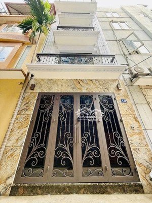 bán nhà phố hoàng quốc việt, cầu giấy ô tô tránh 47m, 5 tầng giá 16 tỷ 7