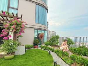 siêu phẩm hiếm - căn hộ với 60m là sân vườn tòa landmark ecopark
