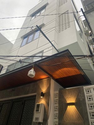 5t thang máy- hiệp nhất - tân bình - 90m2 hẻm xe hơi - vị trí sát q10- doanh thu 80tr/tháng