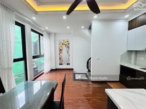 trung tâm ba đình , ngõ thông , đường oto tránh . nói không với qh