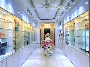 bán nhà ngõ 172 thái thịnh đống đa - phân lô - ôtô - thang máy - dt 62m2x7tầng mt 3.6m giá 23.5 tỷ