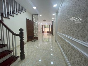 nhà đẹp võng thị tây hồ - 50 m ra hồ tây - ô tô đỗ cổng
