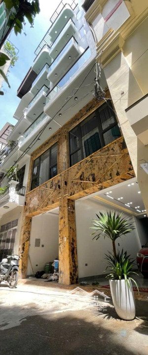 nguyễn sơn bồ đề hà nội nhà 6 tầng x 40 m2 full nội thất đẹp thang máy gara oto