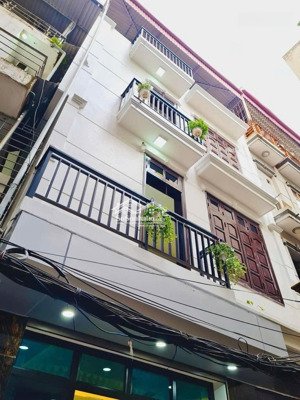 bán chung cư mini 9 phòng ngủ, 35m2, 6.8 tỷ. sổ 33m2 thực xây 35m2 2 thoáng trước sau, 30tr/1 tháng