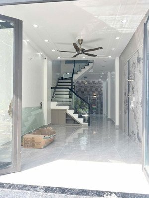 bán nhà riêng tại đường phú xá, 2,75 tỷ, 45m2, 3pn, 3wc, đẹp, nhiều tiện ích