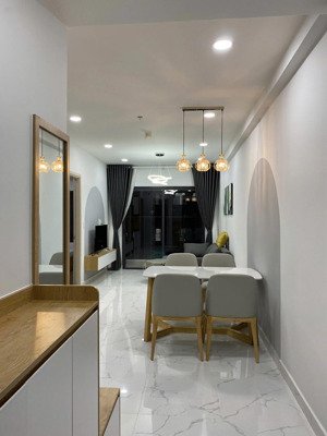 cho thuê căn hộ charm city ngay ngã tư 550 cạnh vincom căn hộ 2pn 2wc full nội thất cao cấp ở liền