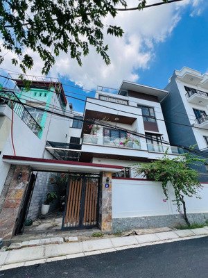 mr.tuấn:nhà 3 tầng villa diện tích 205m đường 7m thông tại văn cú,an đồng giá chỉ 11tỷ