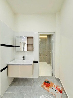 cần tiền bán rẻ nhà mới đẹp bà hom p14 quận 6 giá 2 tỷ 980