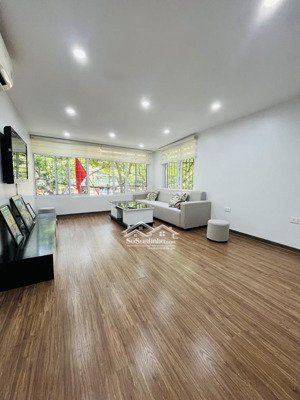 hot cầu giấy - 2 thoáng - không có căn thứ 2 bán - ngay tầng 2 thuận tiện đi lại - 3 ngủ 2 vệ sinh