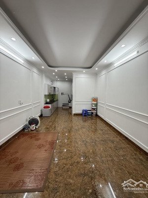 bán nhà trại cá_ mặt ngõ_kinh doanh - ô tô thông _thang máy_40m2_11.8 tỷ