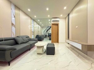 không có nhu cầu bán nhanh căn tập thể b12 nghĩa tân cầu giấy, giá 3,9 tỷ, mới cứng, 81m2, ở ngay