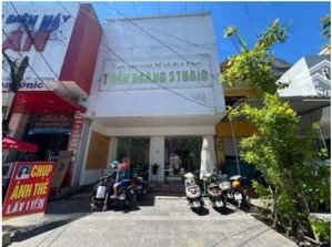 bán nhà 03 tầng mặt phố trần hưng đạo, mặt tiền 8,08m nở hậu 8,10m