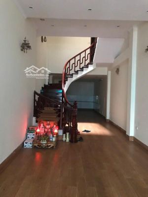 nhà mặt phố ngọc hà, kinh doanh đa dạng mặt hàng. dt 80m2, giá chào 18.5 tỷ