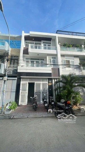 chỉ 7,5 tỷ -bán nhà đẹp đường 13m kđt vĩnh điềm trung- nha trang
