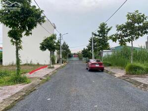 Nền tái định cư (phường 9) đường N2 cách công viên 15m, Phường Long Châu giáp ranh khu hành chính tỉnh Vĩnh Long