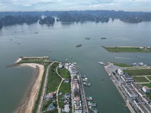 đất biệt thự mặt biển tuần châu view vịnh