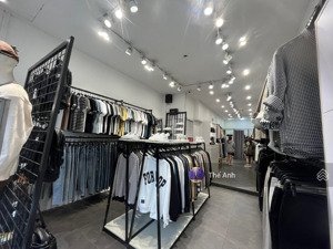 cho thuê nhà mặt phố bạch mai, 80m2 x 2 tầng, mt 6.5m, thông sàn, mọi mô hình kd, 38 triệu/tháng