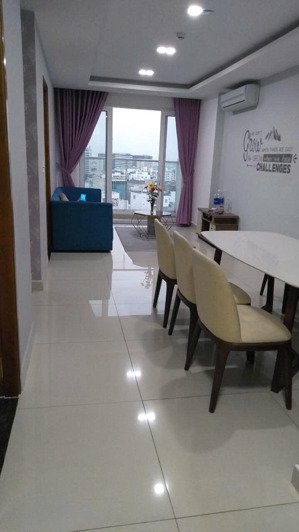 cho thuê căn hộ chung cư sky center ,74m2, 2pn 2wc full nt giá 17tr lh : 