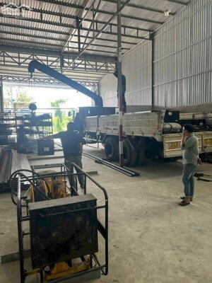 Cho thuê kho xưởng 200m2 mặt đường Thạnh Xuân Quận 12