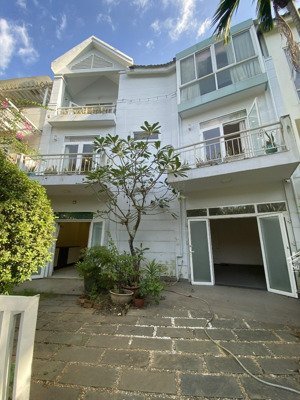 hvl nc - cần bán biệt thự sân vườn dự án hoja vila trong kdc gia hòa, phước long b, quận 9