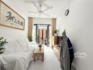 hiếm gặp, 2 tầng btct, 40m2, mặt tiền nguyễn lâm, p3, bình thạnh