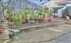 đất phân 4 lô. giá: 5.6 tỷ, vị trí vàng hxh, sát tt thể thao, vincom, gametro, linh chiều, thủ đức.