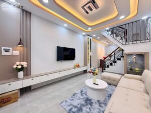 BÁN NHÀ NGAY ĐH CÔNG NGHIỆP - GIÁP BÌNH THẠNH - 40 M2 - CHỈ HƠN 4 TỶ