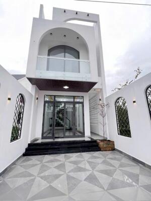 NHÀ MỚI XÂY 90M² HOÀN CÔNG, 2.3 TỶ, ĐẦY ĐỦ NỘI THẤT, GẦN CHỢ BC,MT 8M.