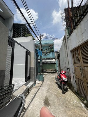 nhà quá tốt trong phân khúc chỉ nhỉnh 8 tỷ
