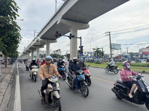 nhà cấp 4 mt đỗ xuân hợp 5 x 20 - 17 tỷ