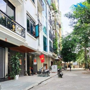 cầu diễn - 9 tỷ - 54m2 - dân xây - full nội thất - gần phố