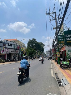 giảm giá sốc - hàng hiếm siêu phẩm - mặt tiền đường chính thủ đức 443m2 - 95 tỷ (giá cũ 115 tỷ)